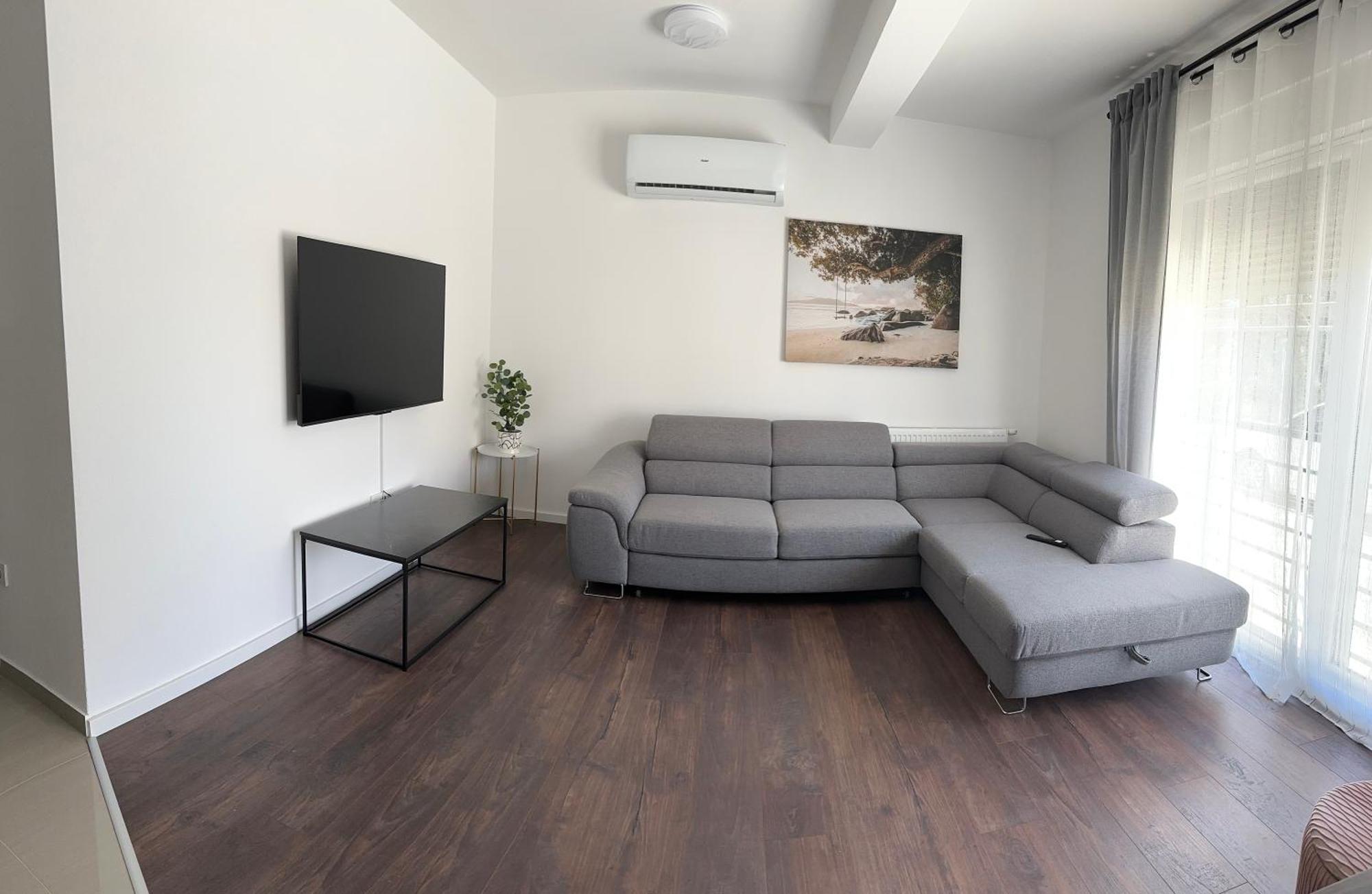 זאדאר Holiday Apartments Ivano & Leo - Private Parking מראה חיצוני תמונה