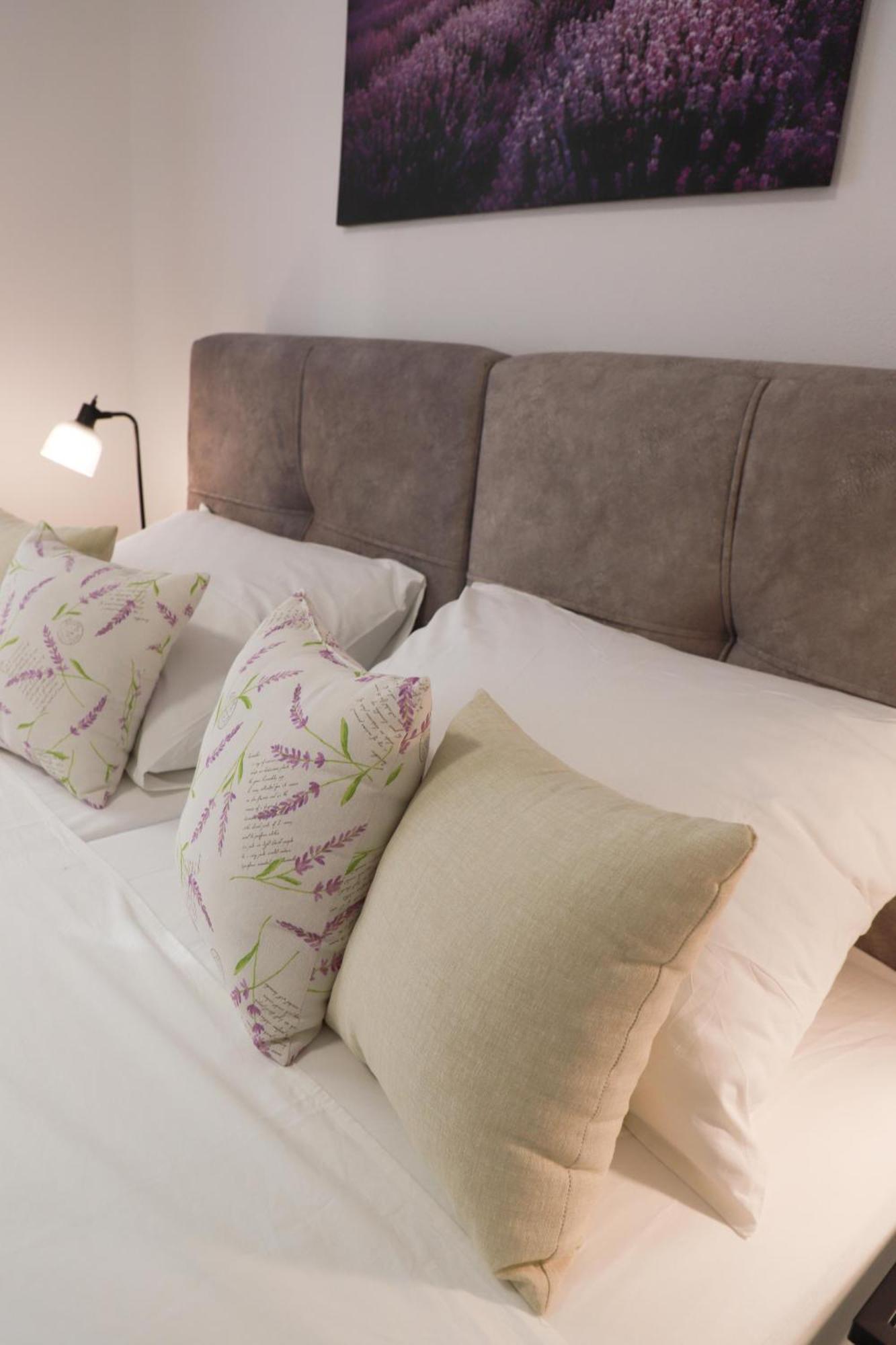 זאדאר Holiday Apartments Ivano & Leo - Private Parking מראה חיצוני תמונה