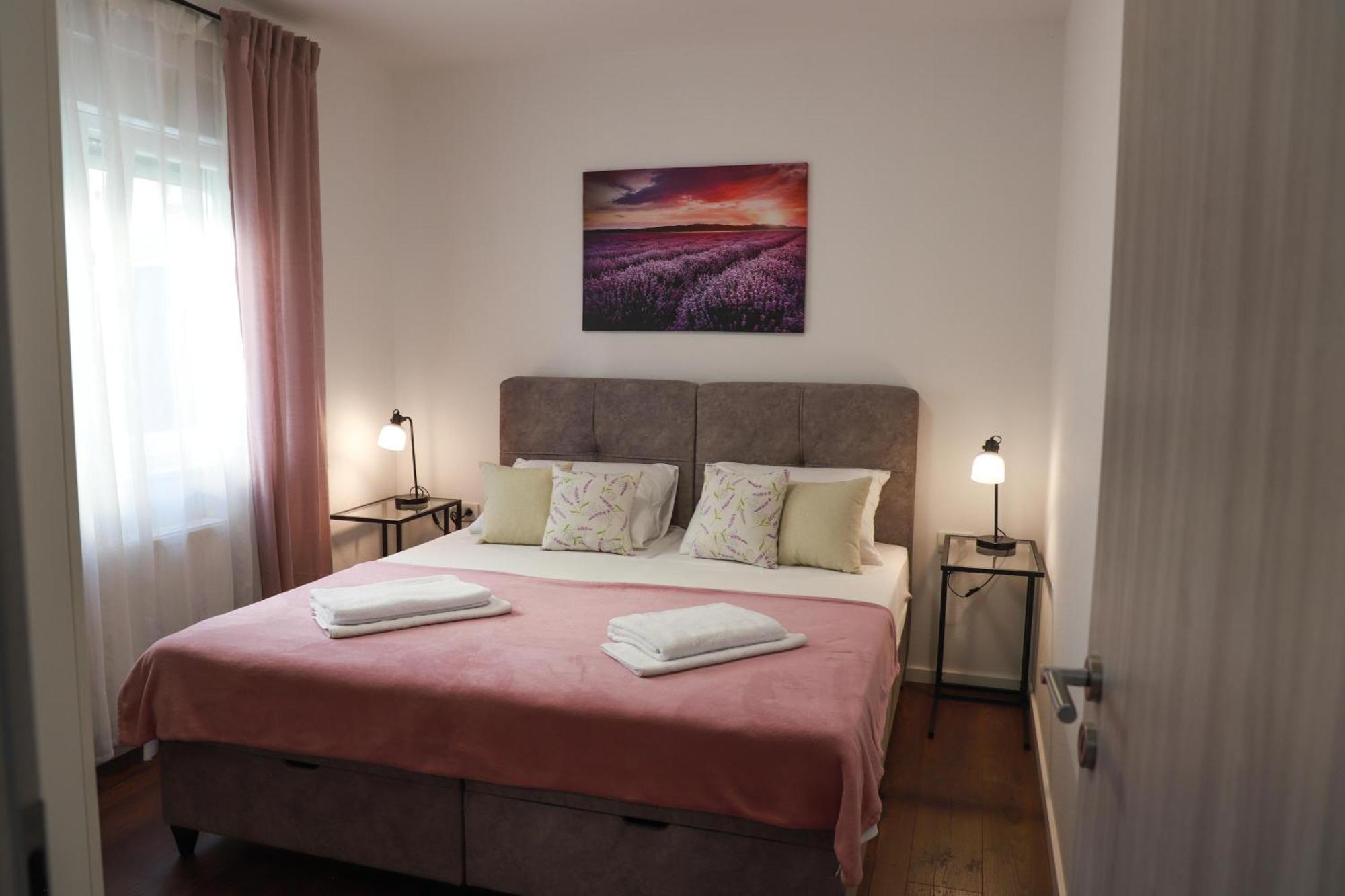 זאדאר Holiday Apartments Ivano & Leo - Private Parking מראה חיצוני תמונה
