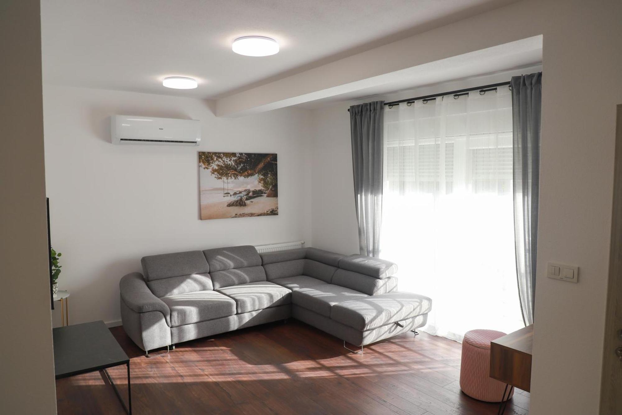זאדאר Holiday Apartments Ivano & Leo - Private Parking מראה חיצוני תמונה