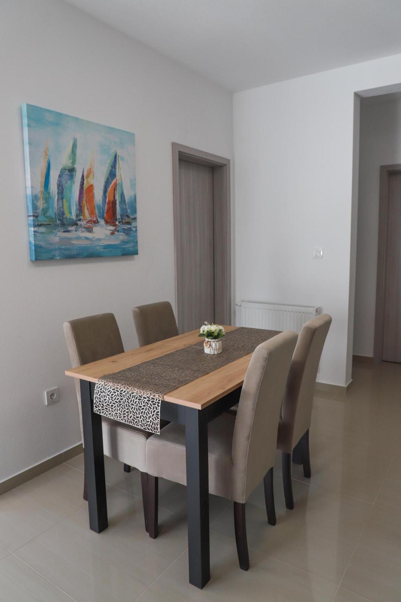 זאדאר Holiday Apartments Ivano & Leo - Private Parking מראה חיצוני תמונה