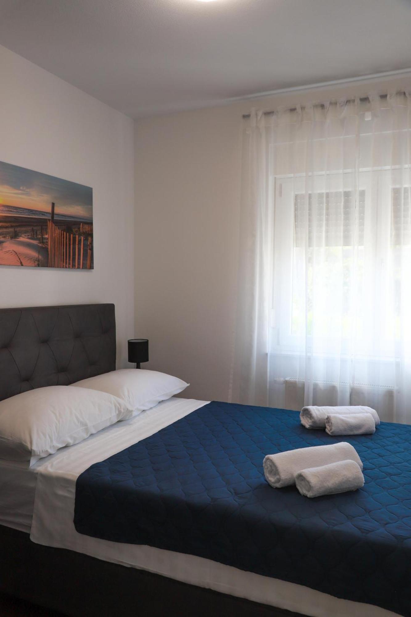זאדאר Holiday Apartments Ivano & Leo - Private Parking מראה חיצוני תמונה