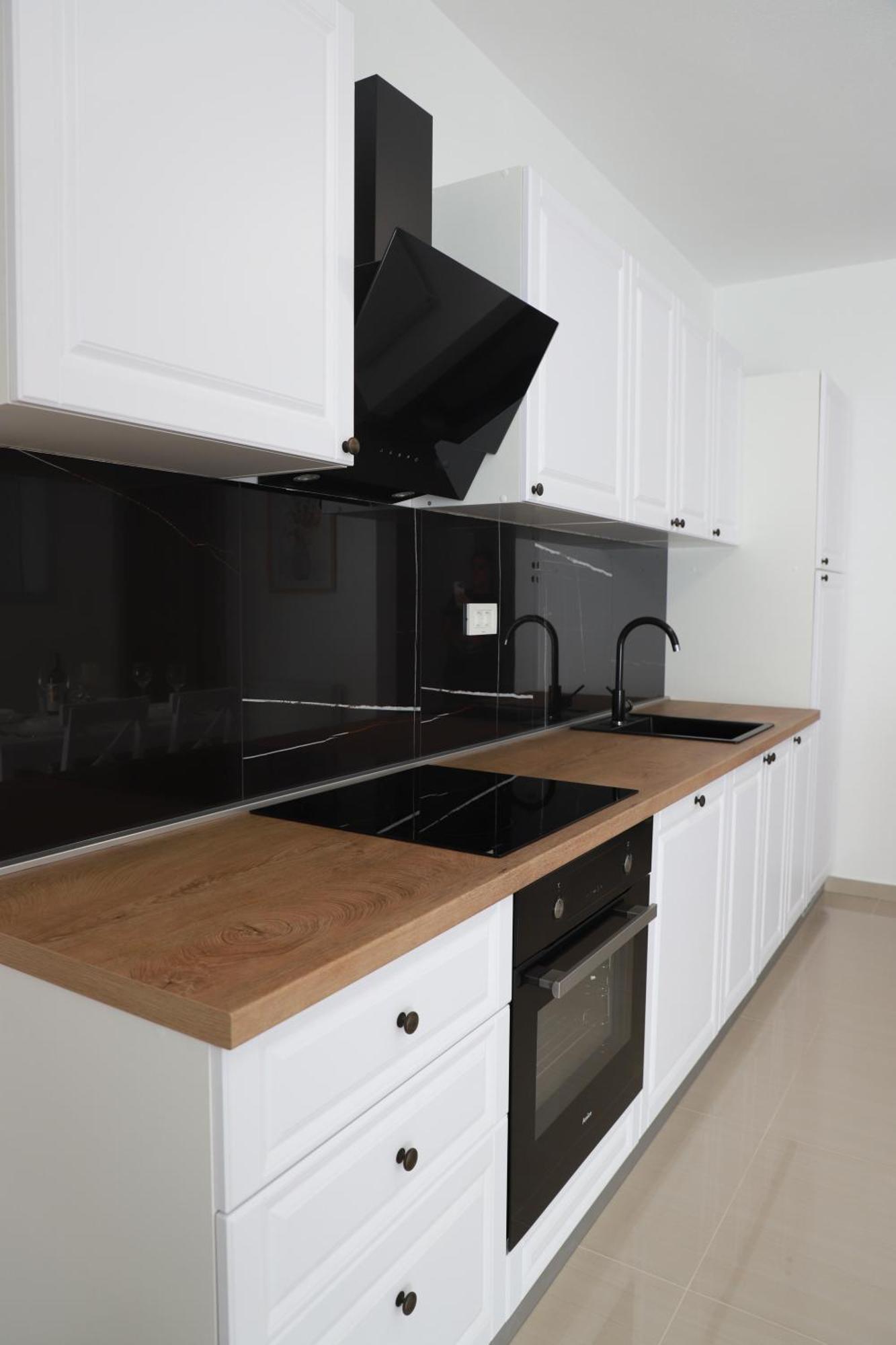 זאדאר Holiday Apartments Ivano & Leo - Private Parking מראה חיצוני תמונה