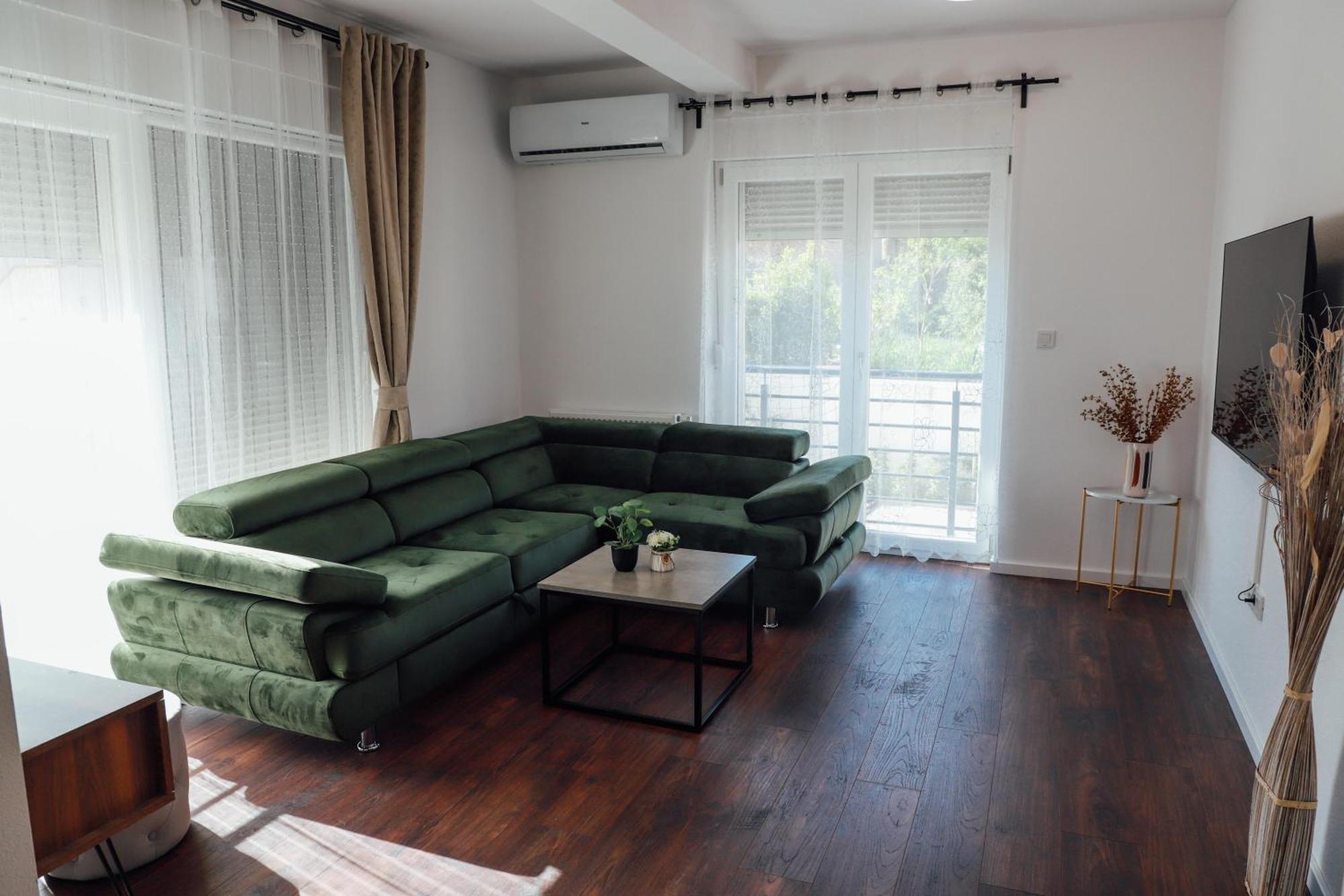 זאדאר Holiday Apartments Ivano & Leo - Private Parking מראה חיצוני תמונה